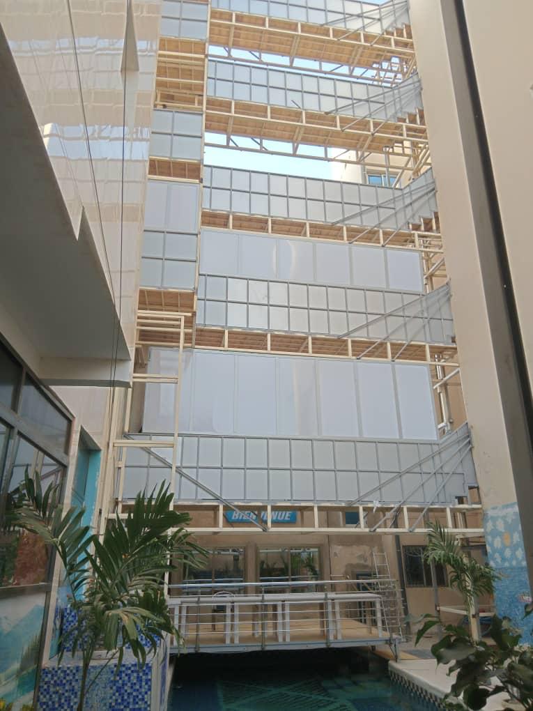 Atmosphère extérieure de l'hôtel à Saly Sénégal